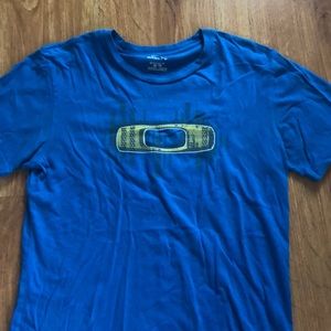 MENS oakley short sleeve blue